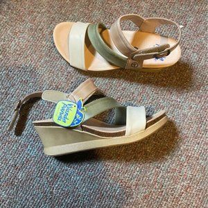Sage & Cream heels